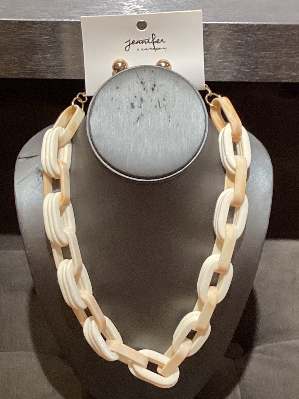 Cream‎ and Beige Chain-Link Necklace